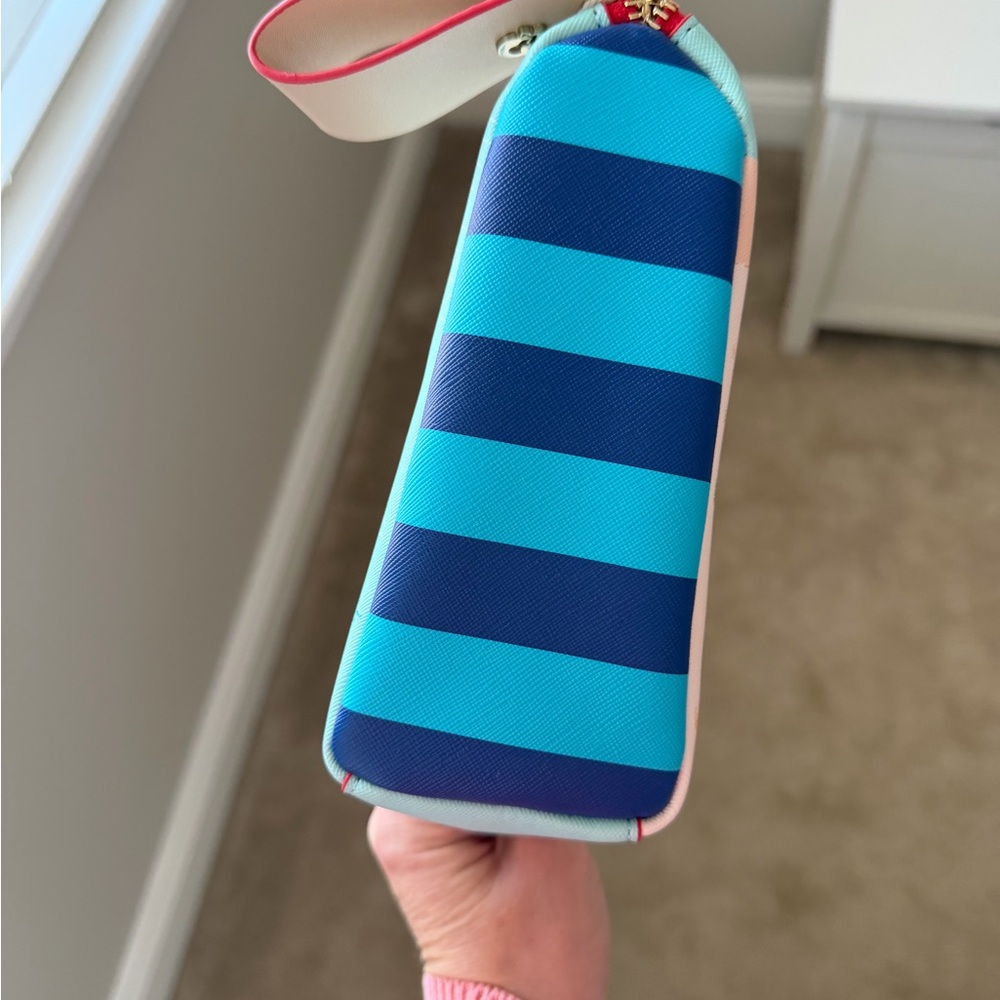 Spartina 449 Coastal Map Pouch with Blue and Pink Accents - Picture 3 of 3